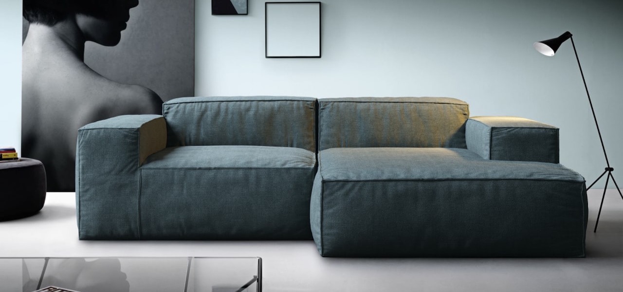 Серый диван в интерьере гостинной и других комнат. Серый диван в разныхстилях интерьера, 30+ фото
