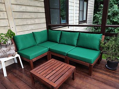 Зеленые матрасики и подушки для улицы на заказ от фабрики Гливер. Отзыв клиента. Рейтинг 5 звезд. 