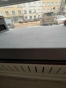 Серый матрас на подоконник точно по размеру на заказ от фабрики Гливер. Отзыв клиента с оценкой 5. 